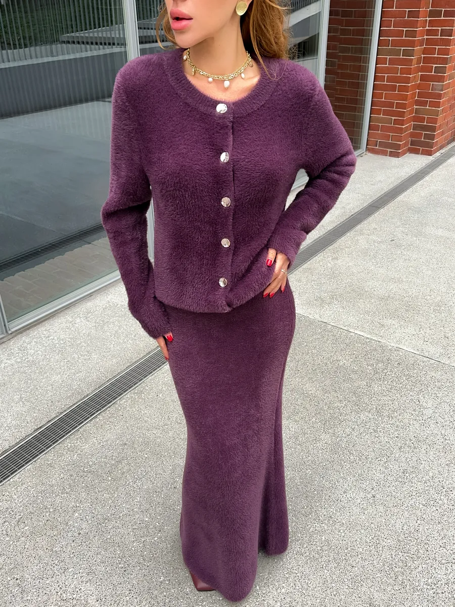 Костюм вязаный c кардиганом и юбкой