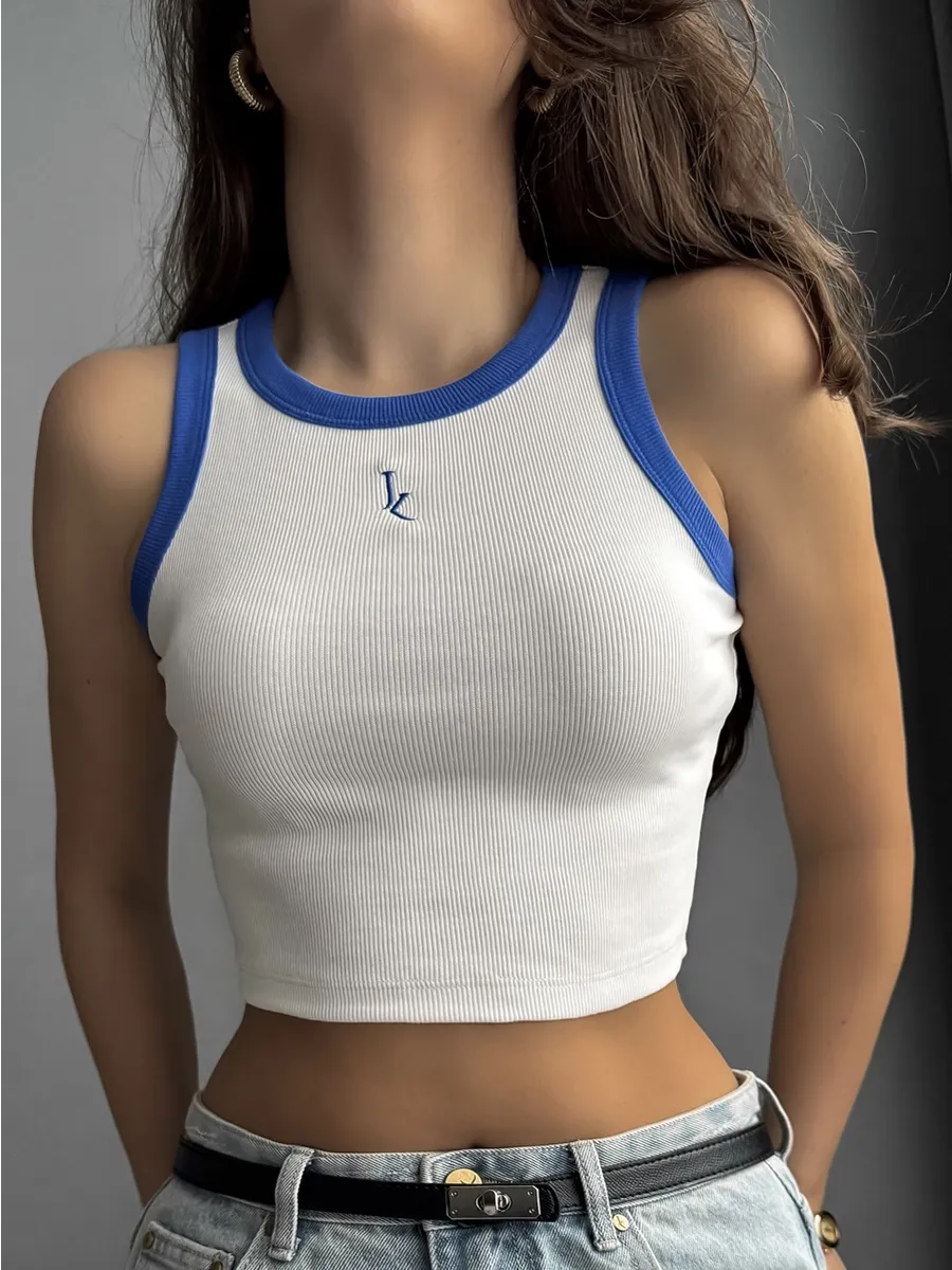 Кроп топ майка в рубчик укороченная