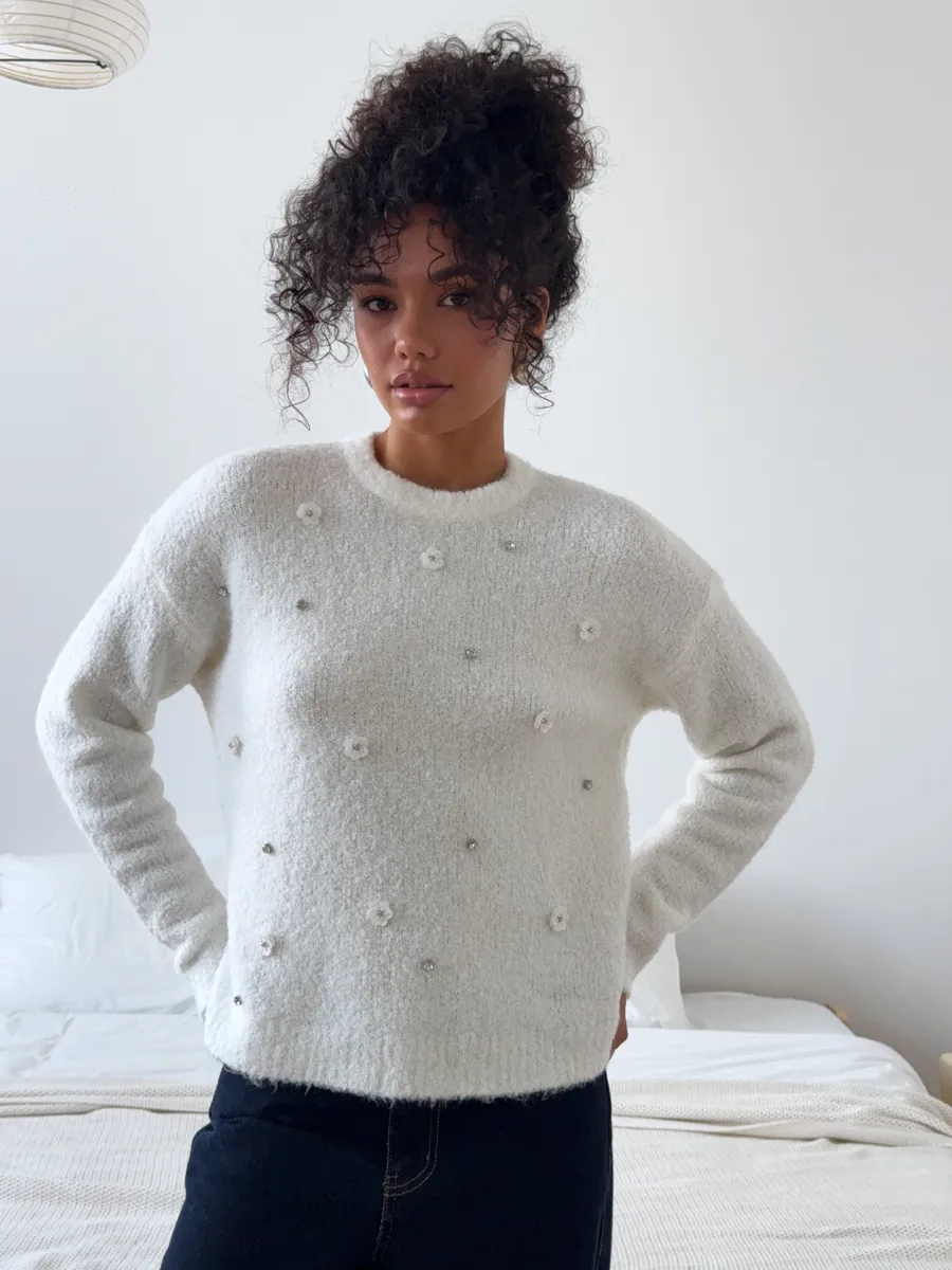 Джемпер вязаный пушистый шерстяной