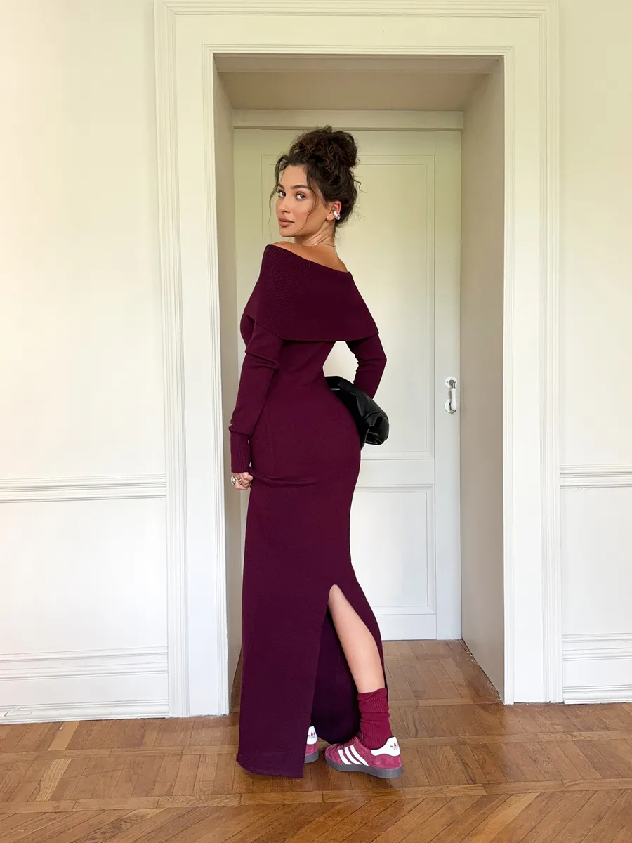 Платье вязаное длинное с открытыми плечами