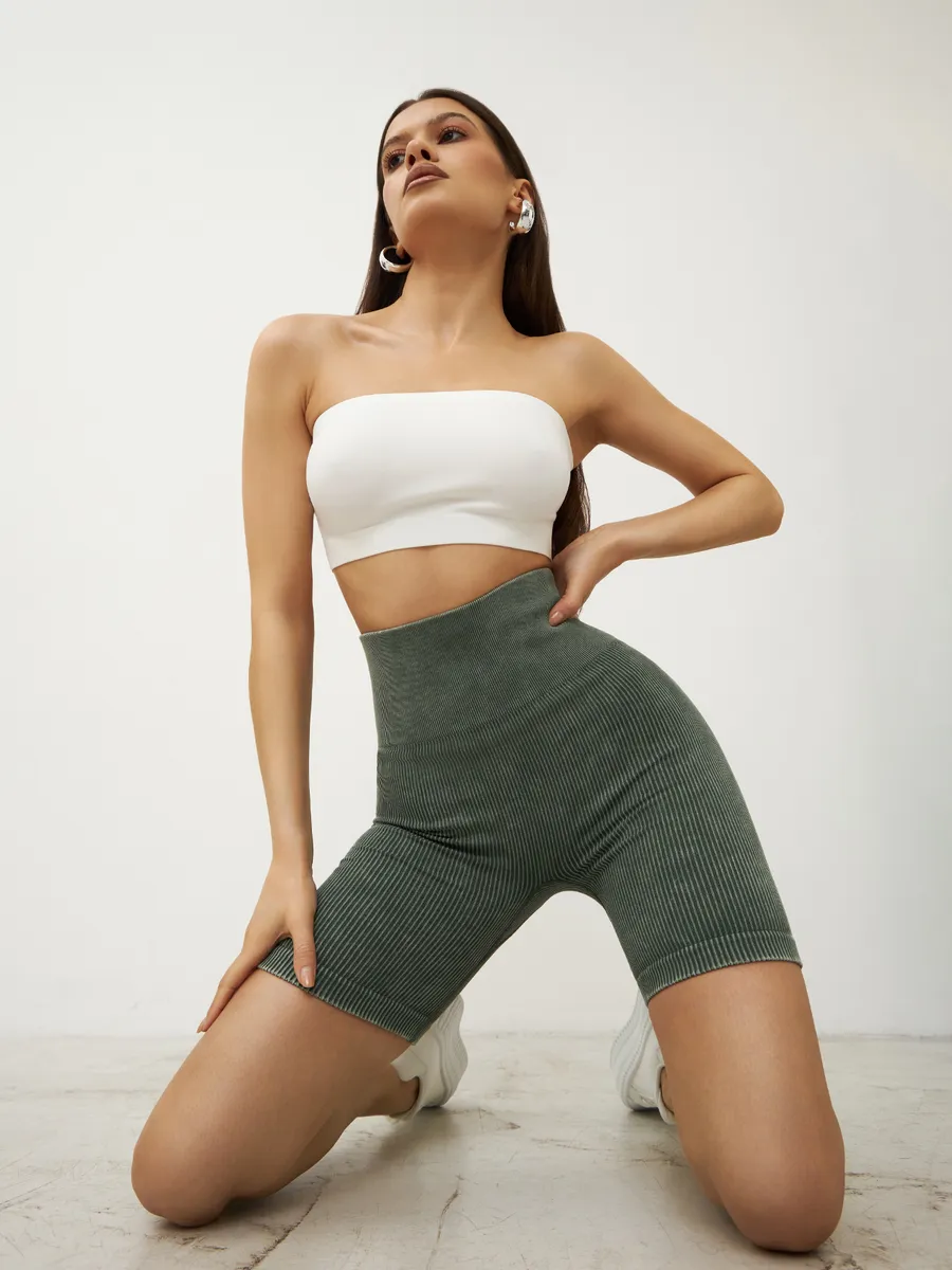 Велосипедки в рубчик короткие утягивающие Дженнер