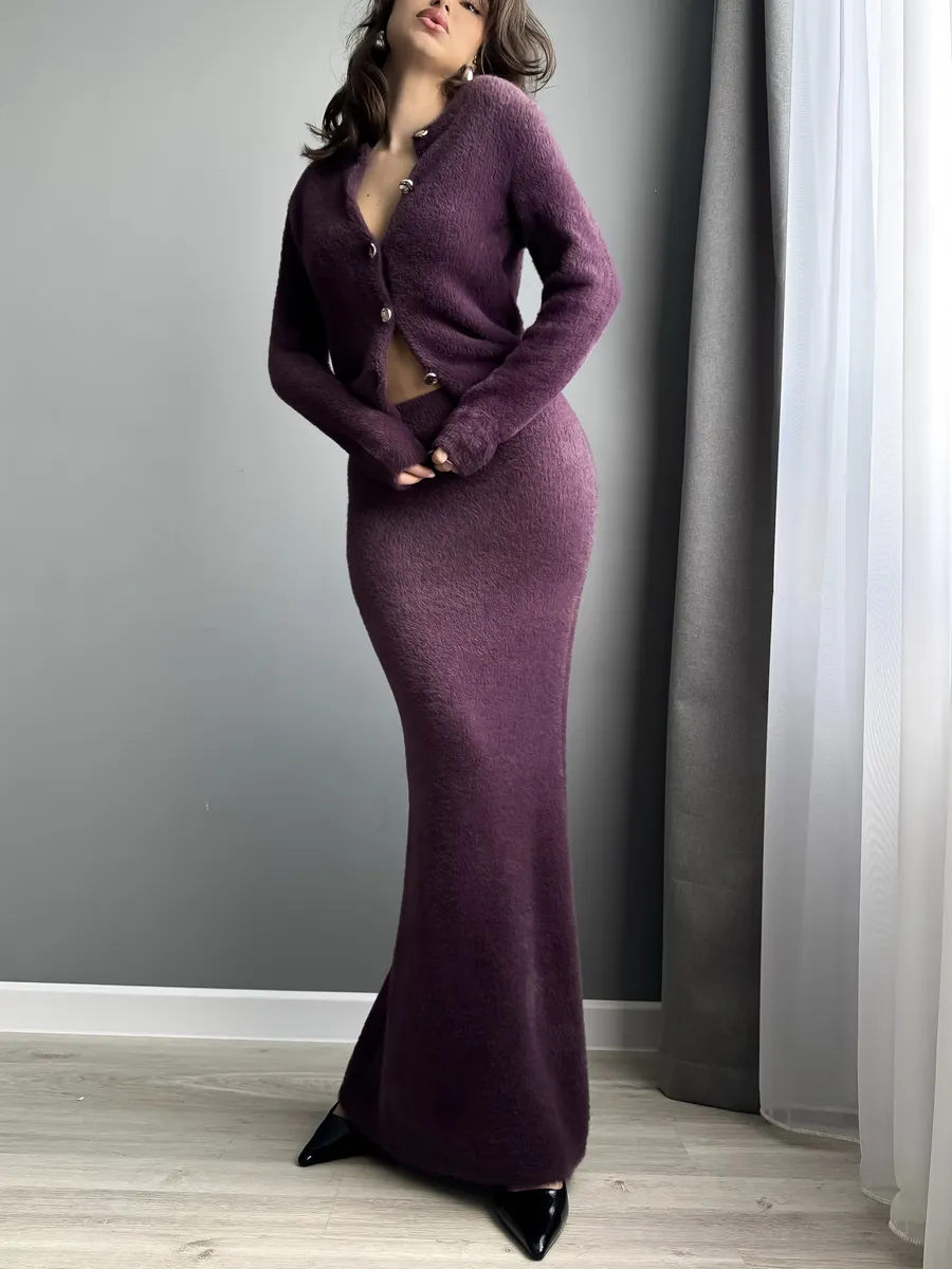 Костюм вязаный c кардиганом и юбкой