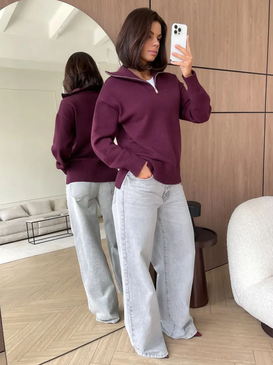 Свитер оверсайз с горлом на молнии