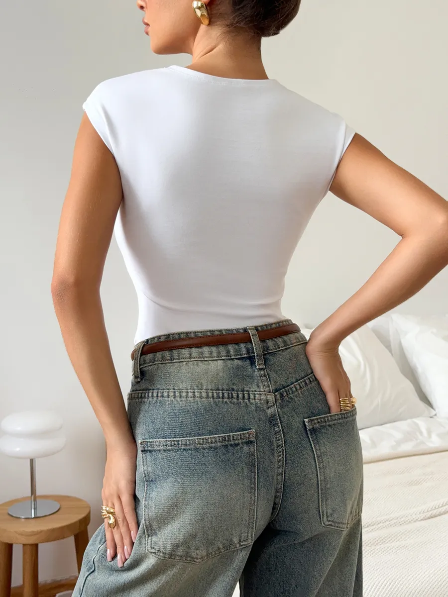 Топ футболка скимс под пиджак