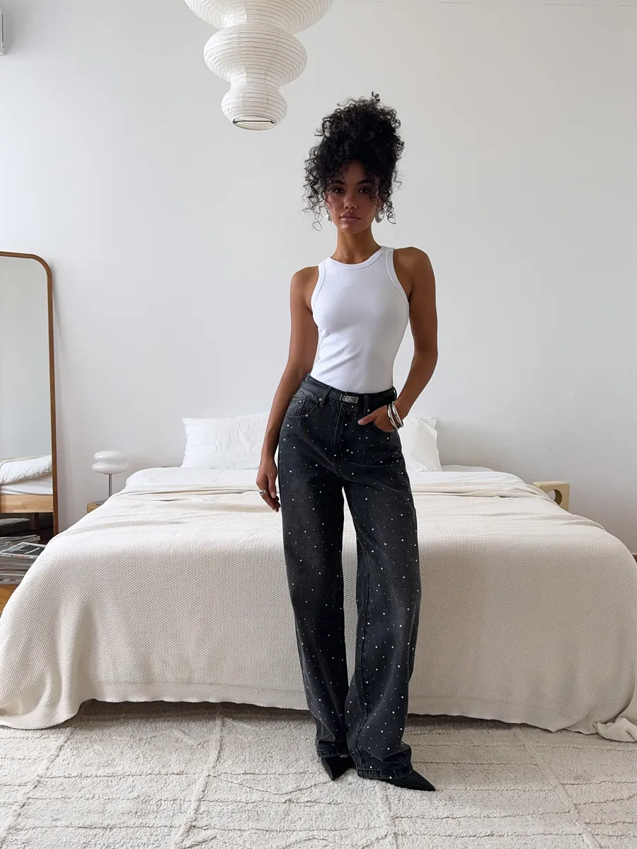 Джинсы прямые багги со стразами