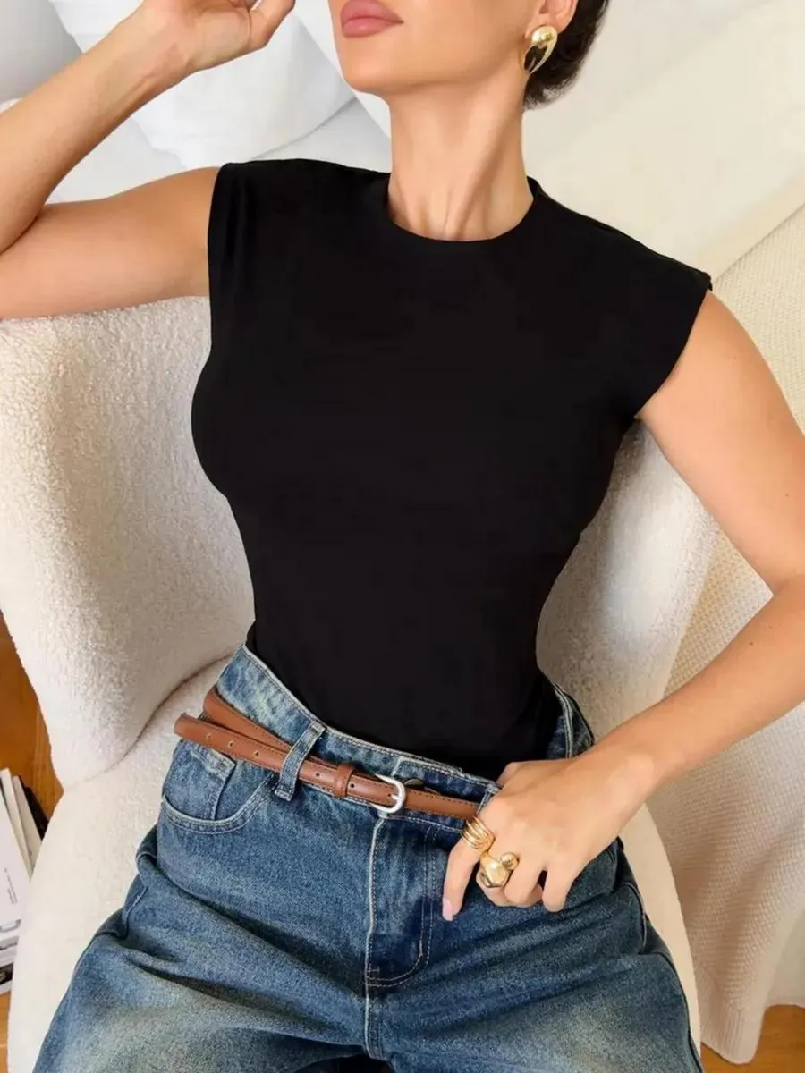 Топ футболка скимс под пиджак