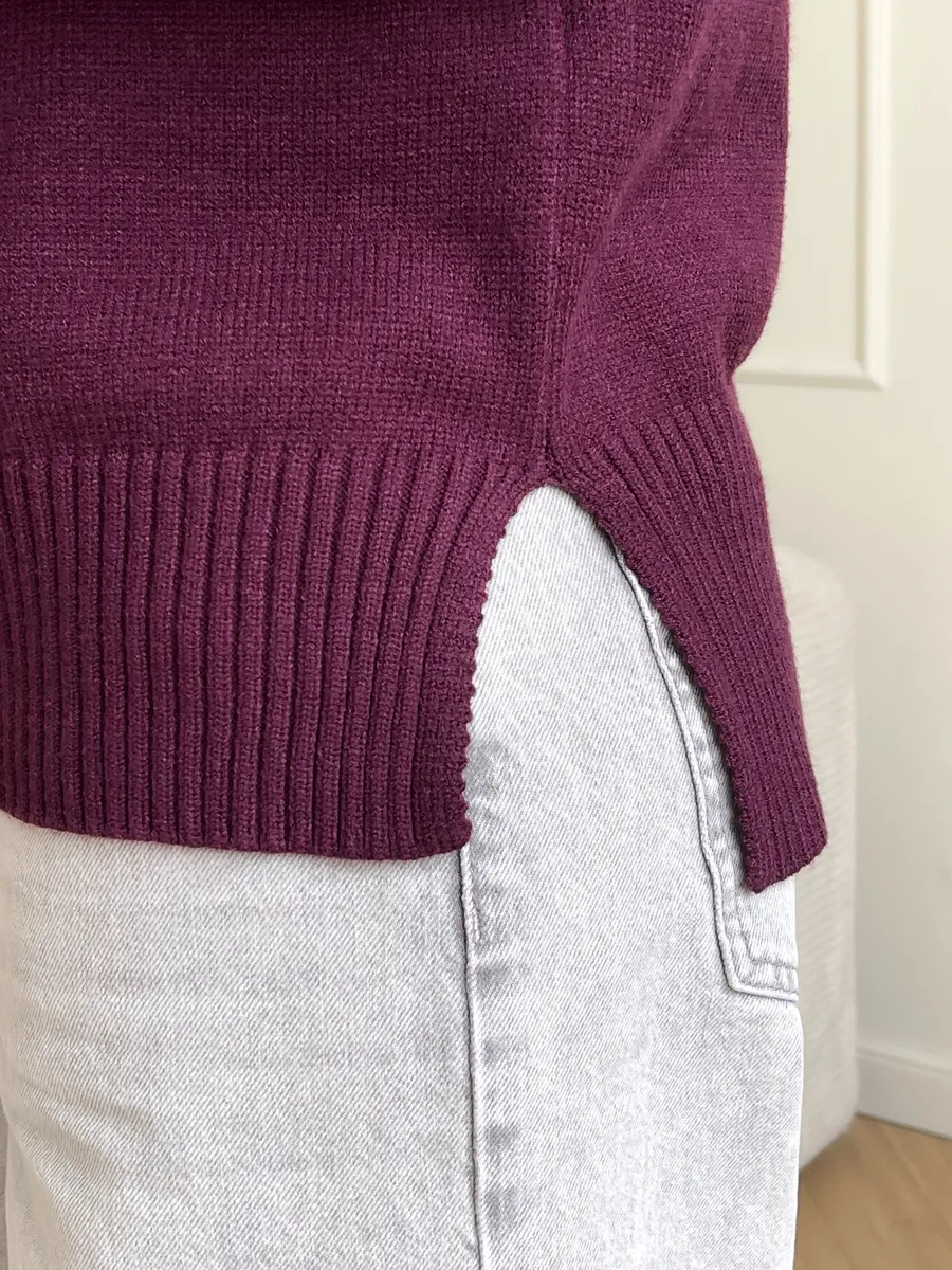 Свитер оверсайз с горлом на молнии