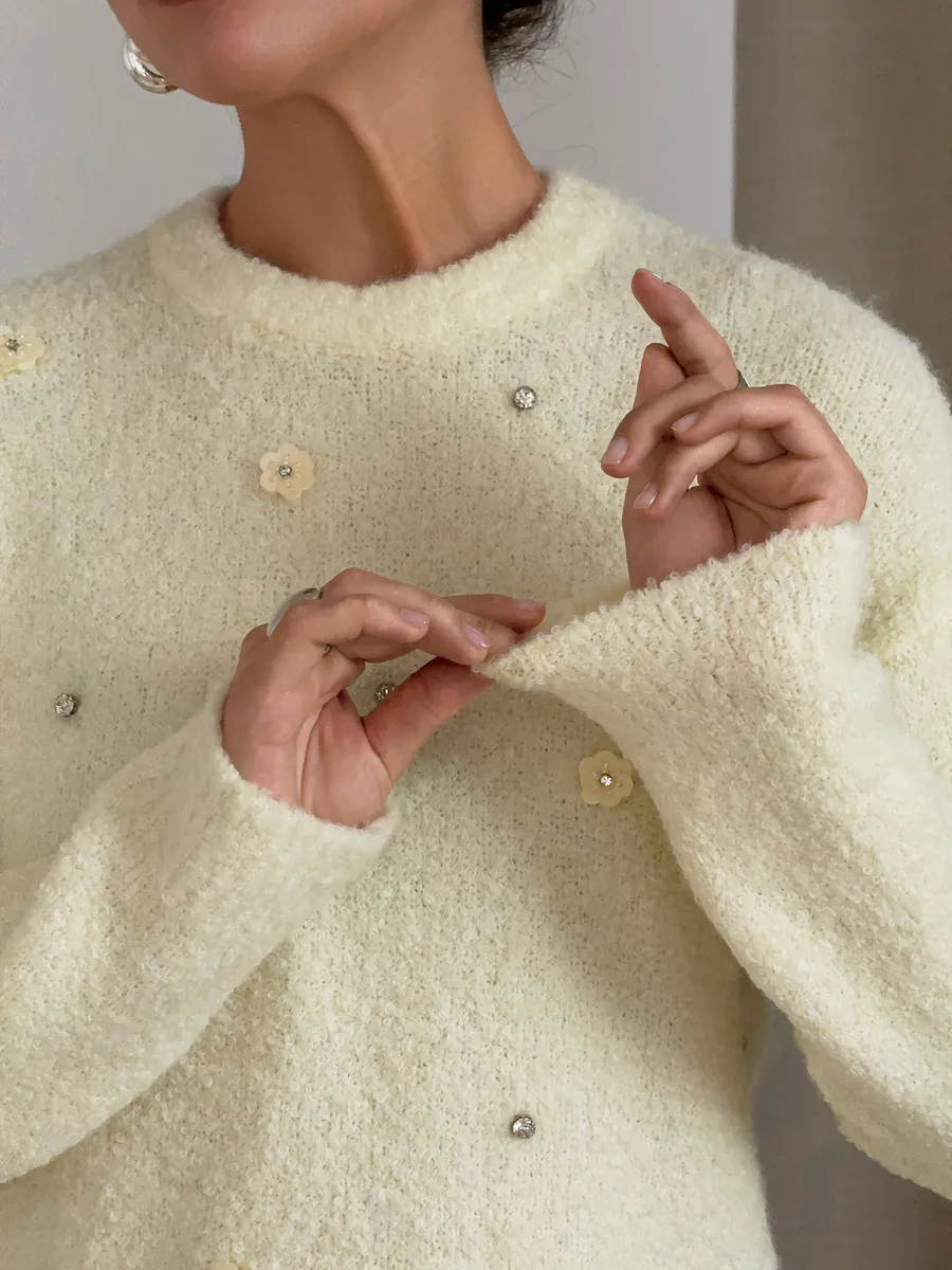 Джемпер вязаный пушистый шерстяной