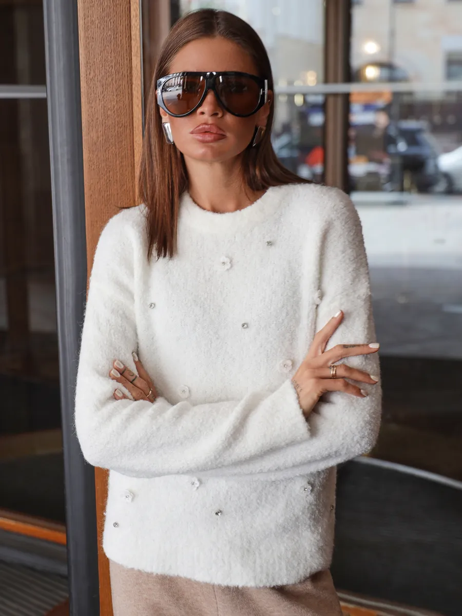 Джемпер вязаный пушистый шерстяной