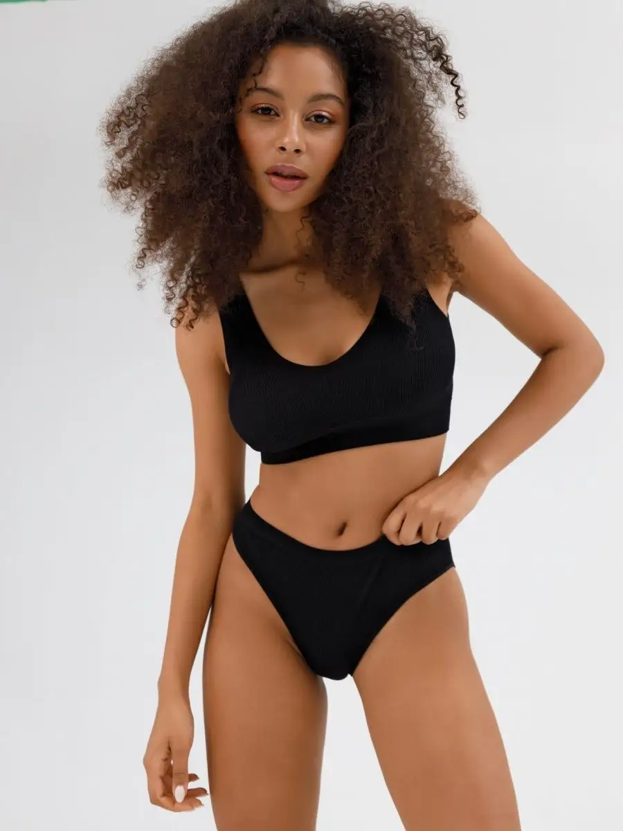 Нижнее белье комплект Тихиро бесшовное в рубчик