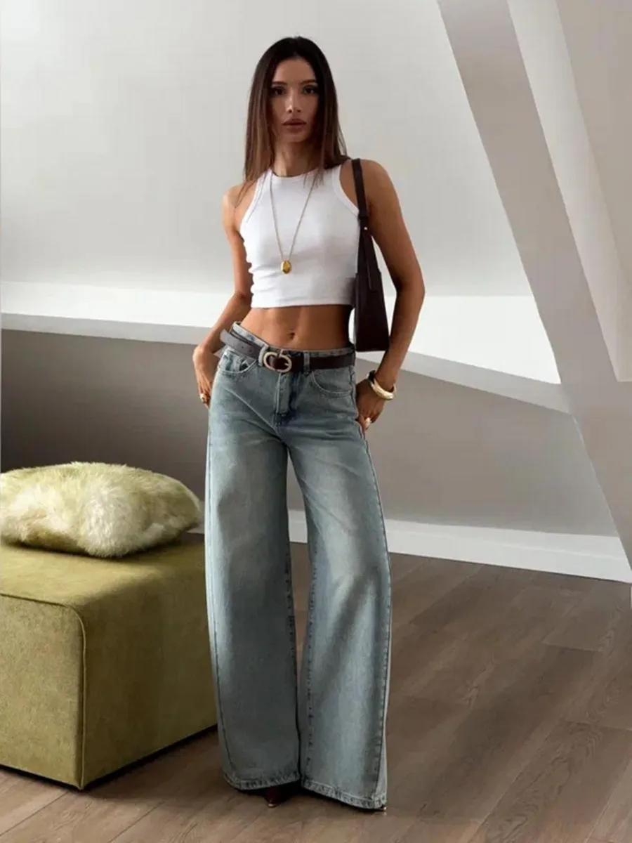 Кроп топ майка в рубчик укороченная