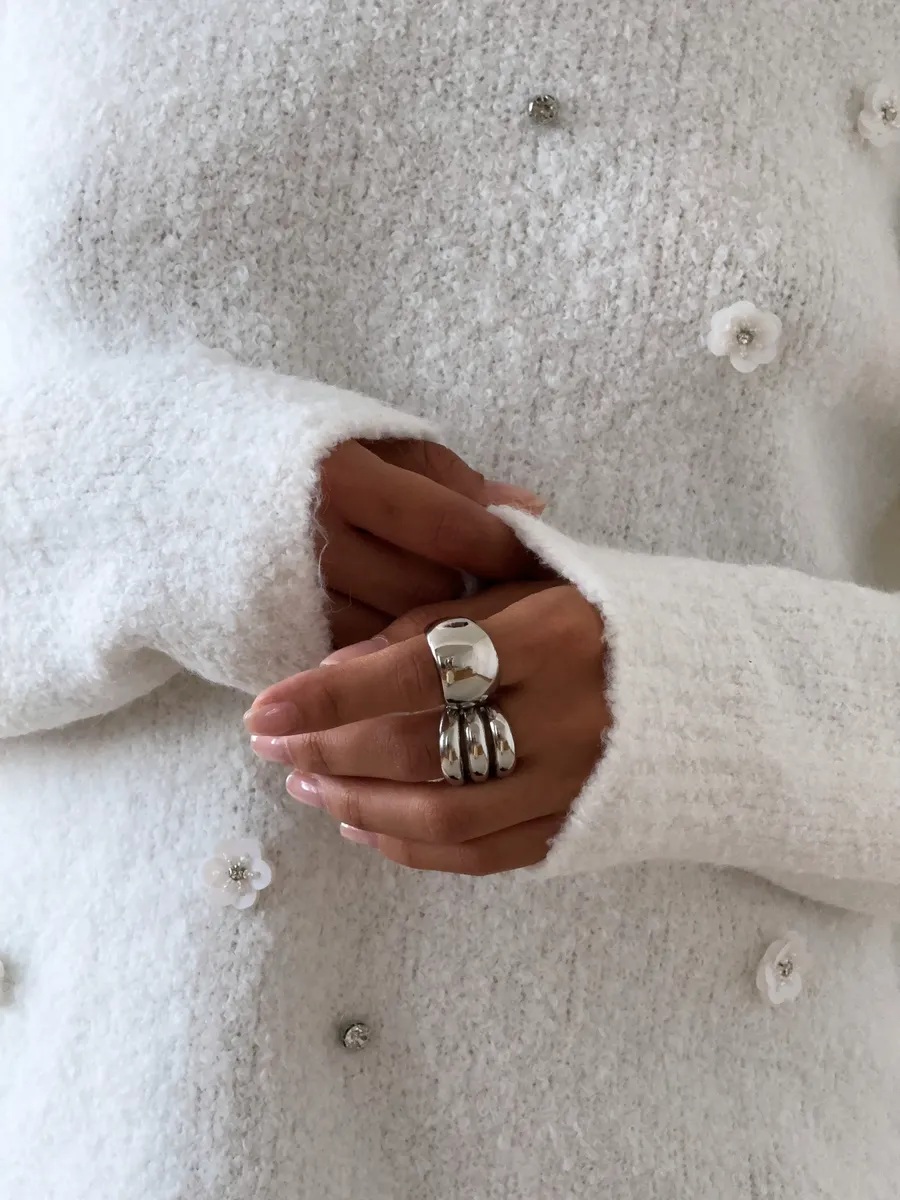 Джемпер вязаный пушистый шерстяной