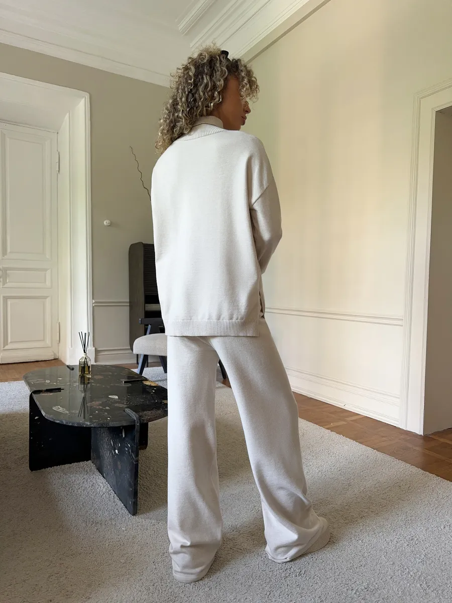 Костюм теплый вязаный с брюками