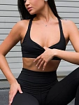 Спортивный костюм для фитнеса леггинсы и топ
